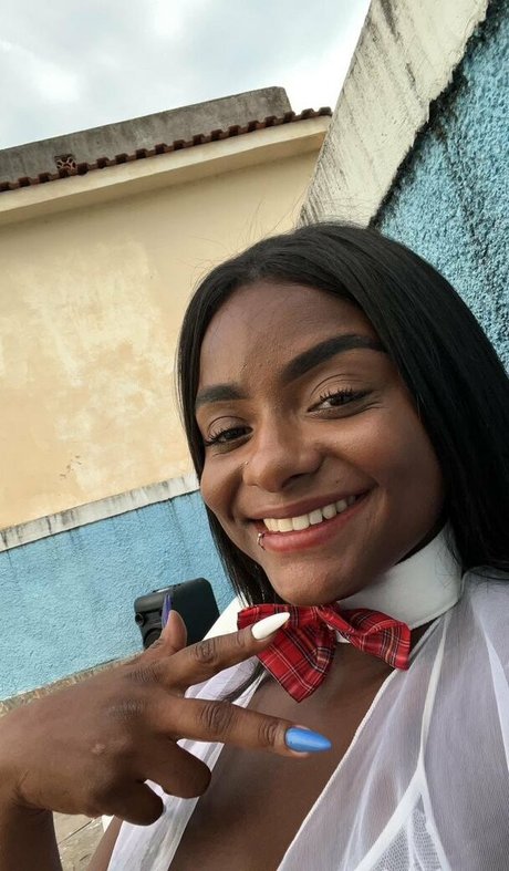 Trisalfitrj21 beste pornographische bild