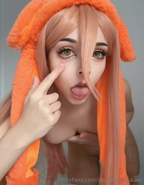 Kamkam model nackt bild