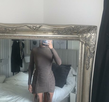 Faylee Oxenham schöne hübsche archiv