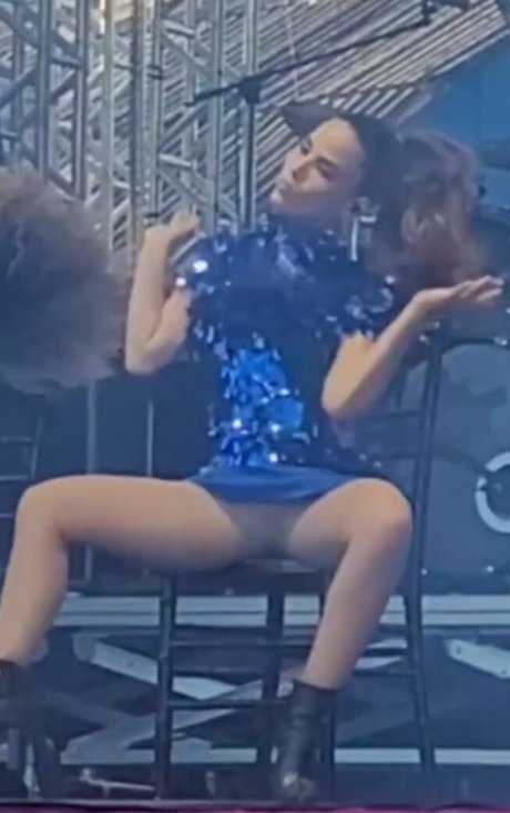 Wanessa Camargo model akt bilder