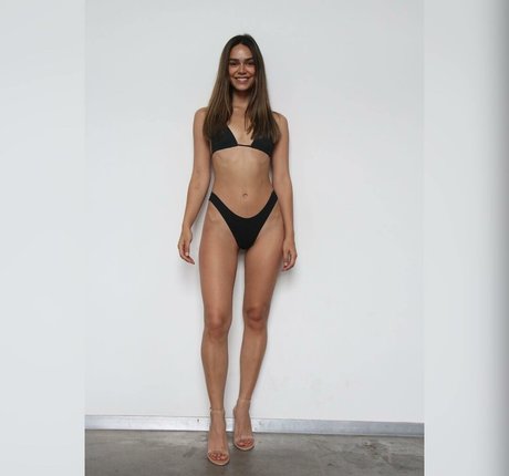 Narine Kagramanyan hübsche heiße bilder