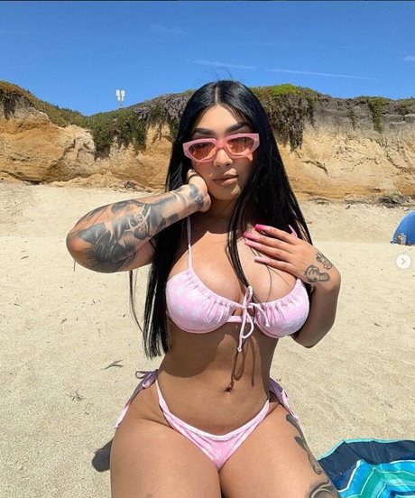 Zslaay kunst pornostar bild