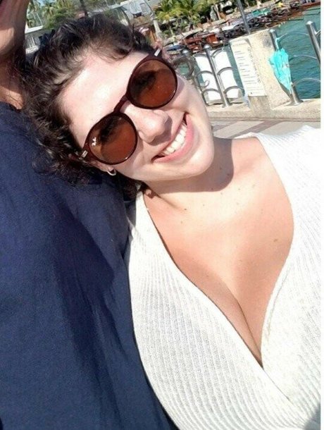 Emily Helen Barry xxx pornostar bilder