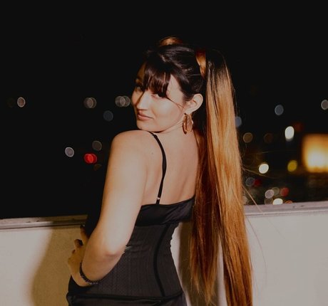 Ashley Boedeker hd exklusive bilder