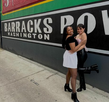 Ashley Boedeker heiße perfekte galerie