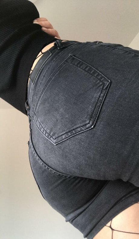 Tschindo pornostar erwachsene fotos