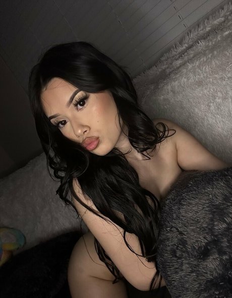 camilababiii erotische nackte fotos