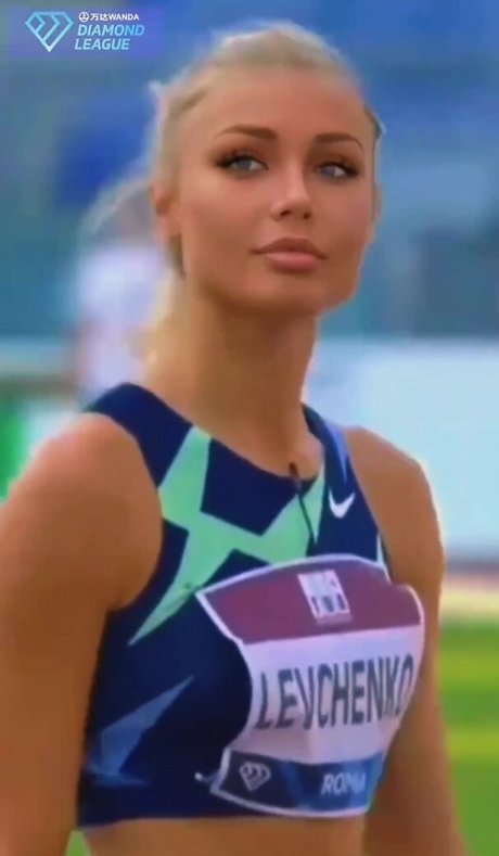 Pamela Bardot sexy schöne foto