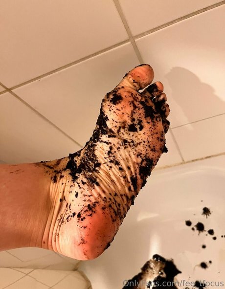 fee tfocus exklusive nackte fotos