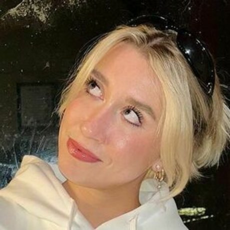 Jordan Christine Macdonald porno perfekte bild