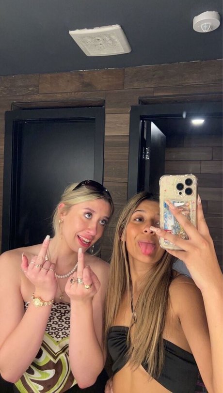 Jordan Christine Macdonald top schöne foto