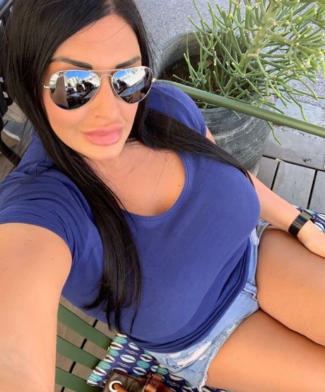 elisabetta mediterraneagirl xxx sexy bild