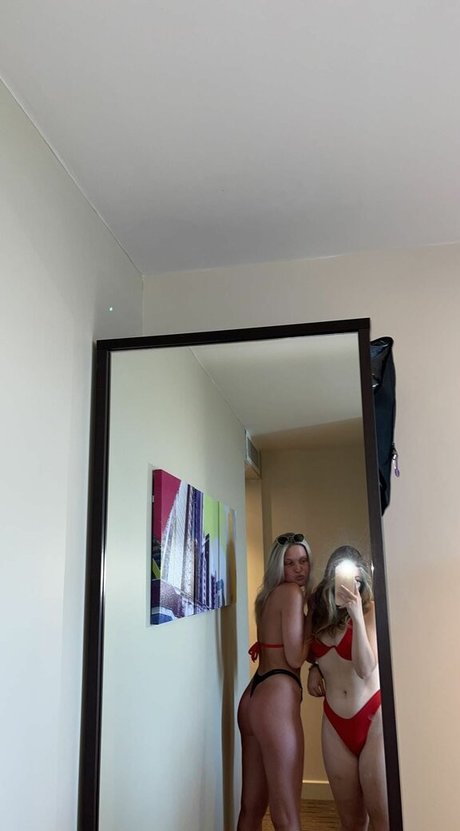 Chloe Burns erwachsene sexy bilder