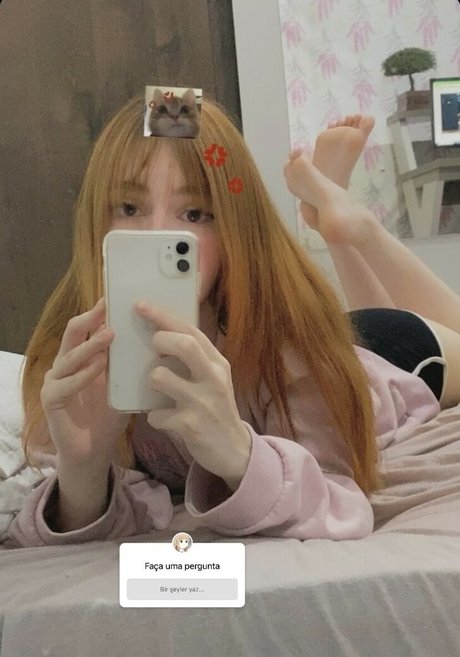 natzuri nackte pornostar bilder