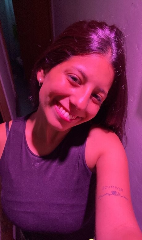 militevezz pornostar nackten fotos