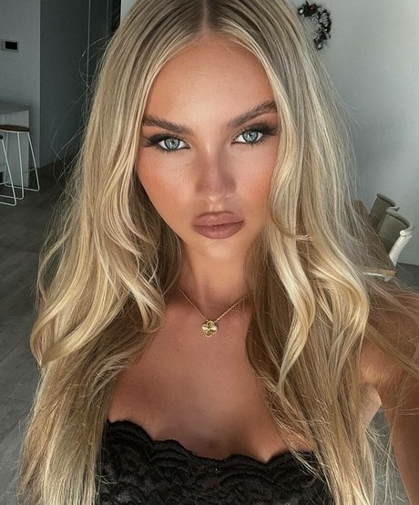 Summer Rose Hart top heiße foto