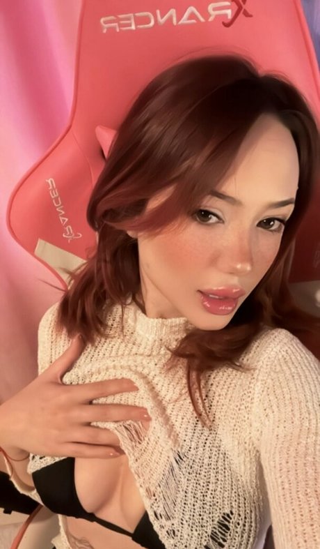 vollbusige rothaarige teen onlyfans schöne nacktheit archiv