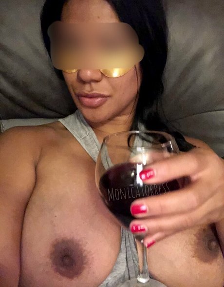 Monica X Torress exklusive schöne foto