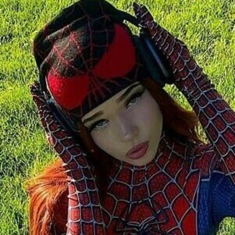 Dokillzz nackt pornographische fotos