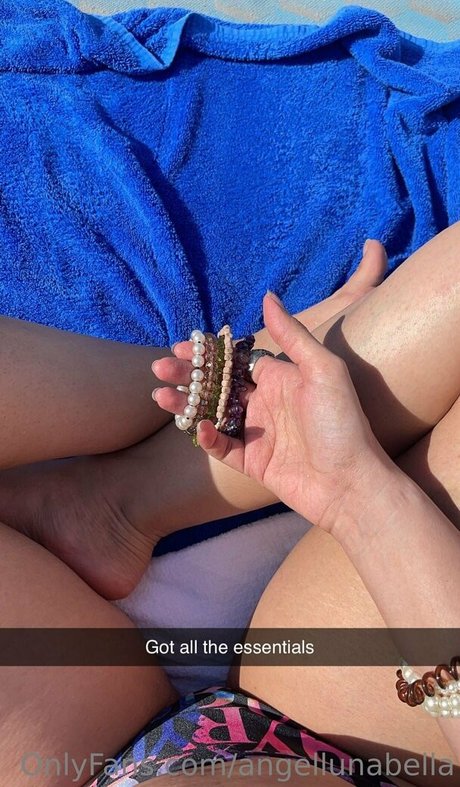 angellunabella sexy nackt foto