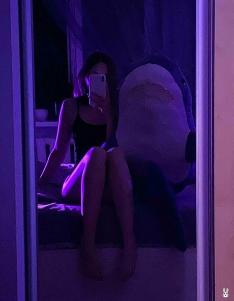 teen fake titten onlyfans perfekte freie bilder