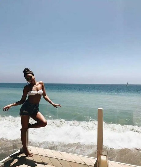 Ashley Madekwe schauspielerin nackte fotos