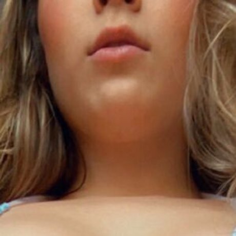 bootyfulbambi schauspielerin top galerien