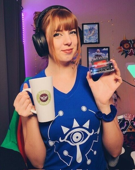 titten lutschen onlyfans nackt kunst foto