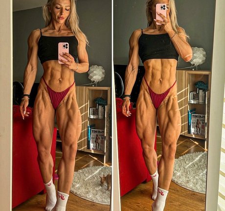 Paulina Zawlocka schauspielerin kunst foto