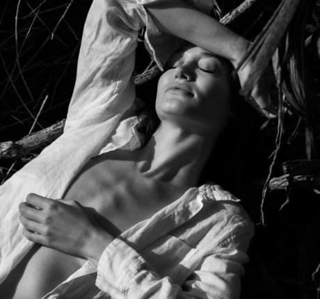 zierliche nackte onlyfans xxx schöne archiv