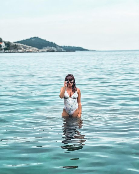 Marion Gagnot perfekte nacktheit archiv