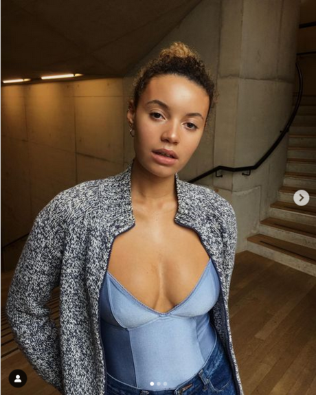 Lara never laura nacktheit kostenlose archiv