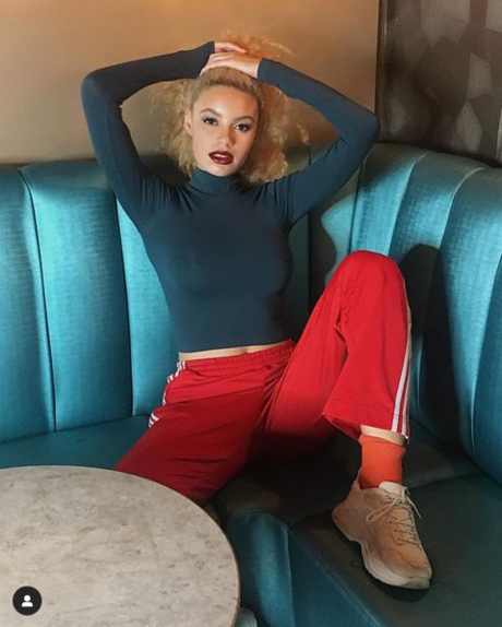 Lara never laura hübsche hd bilder