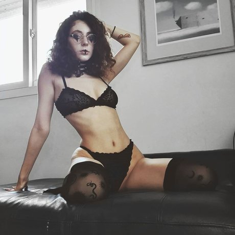 Nico Aroy kunst exklusive fotos