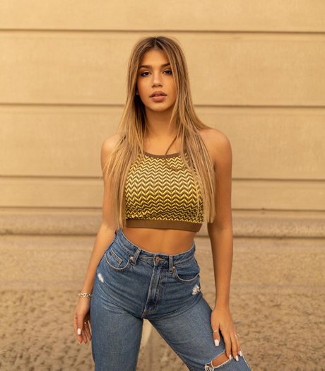 Alice De Bortoli_ freie archiv