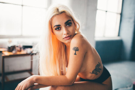 Tara Sky Martin_ schöne hübsche archiv