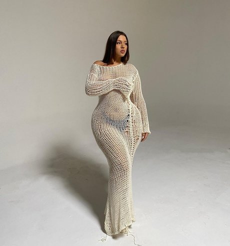 Valeria Vendetta perfekte pornografische fotos