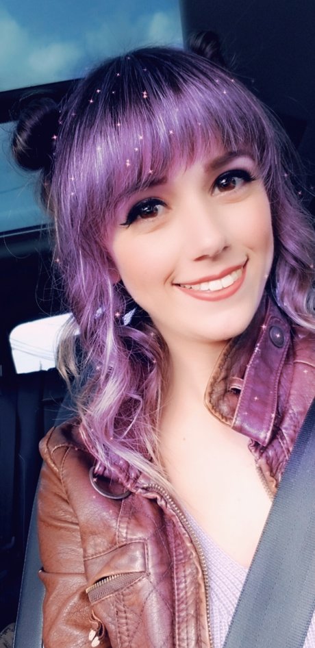 Yanderekamii perfekte kunst galerie