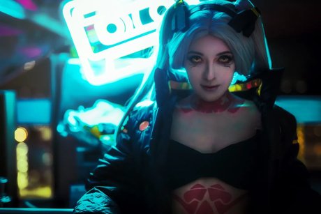 Aara Lee_ schauspielerin exklusive foto