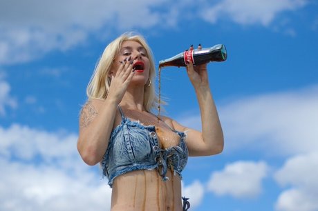 Cat Gold freie sex bild