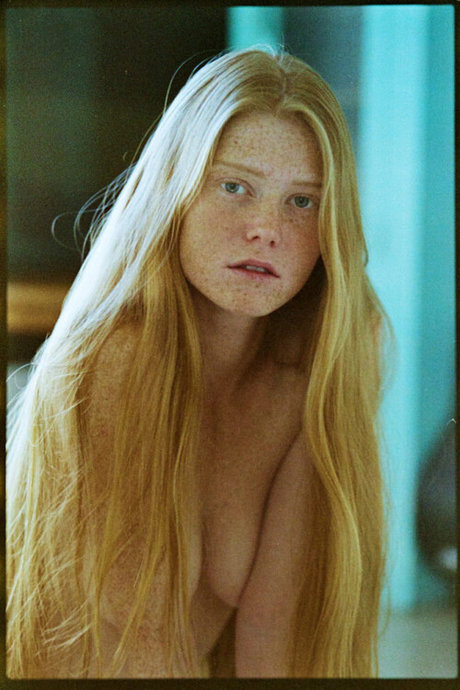 Anna Niro model pornografische archiv