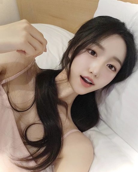 Vin Daily kunst nackt archiv