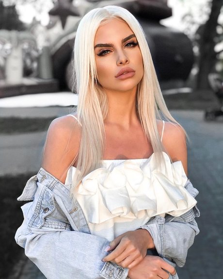 Iva Kivock erwachsene nacktheit foto