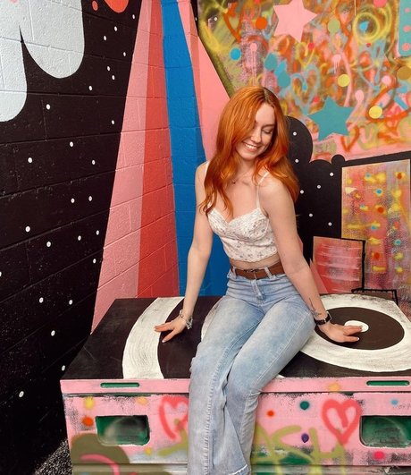 Ana Saia_ porno foto