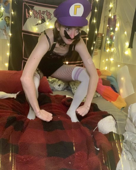 Emmanooodle_ nackt exklusive bild