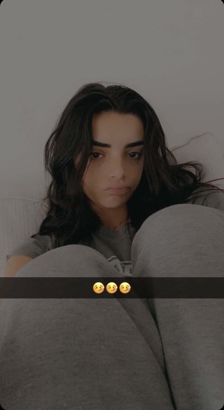 vollbusige ebenholz-onlyfans freie bild