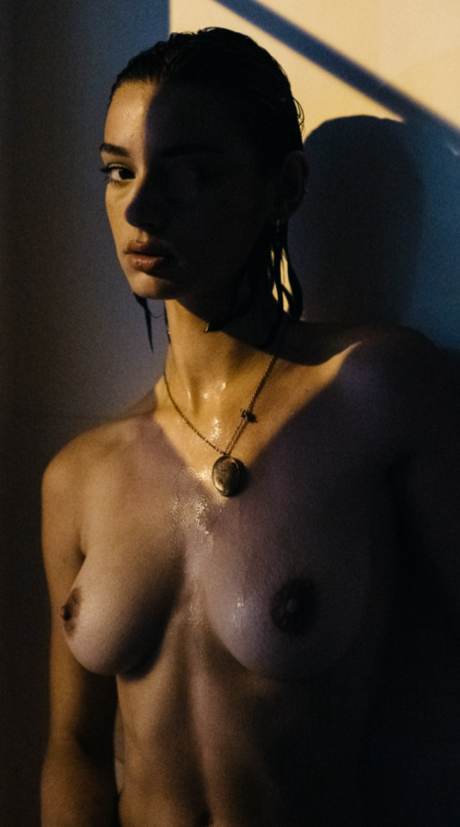 Roxane Eylaud_ erwachsene schöne bilder