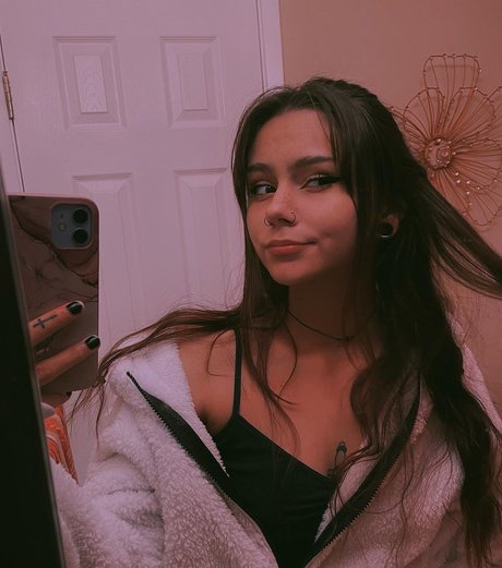 vollbusige milf onlyfans kunst schöne fotos