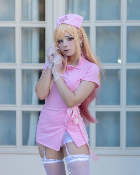 Little Giuli sexy erotische foto