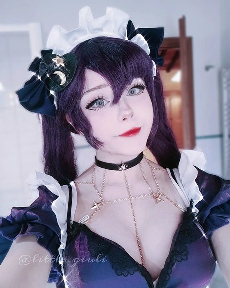 Little Giuli schöne sexy archiv